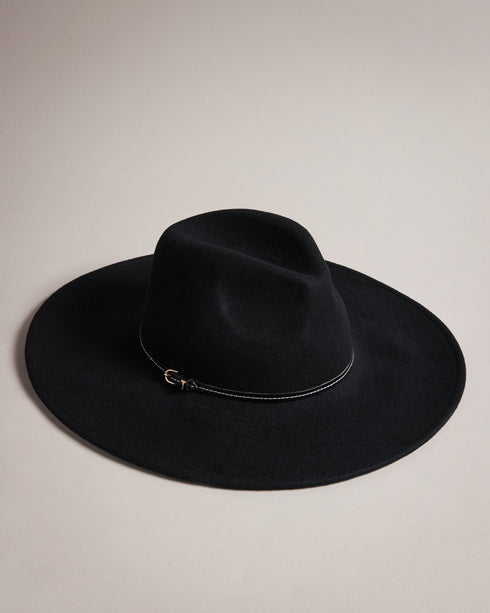 ABBIEA-Hats-Step out in style with ABBIEA. With a wide brim to shield you from the sun, this felt hat adds a fashionable finishing touch to your look. Felt hat Pure wool Leather trim with buckle T accented keeper loop Wide brim- Ted Baker Romania